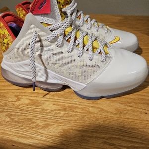 Brand new, Nike LB 19 fruity Pebbles